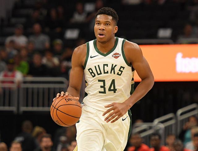 两队主教练 两队主教练